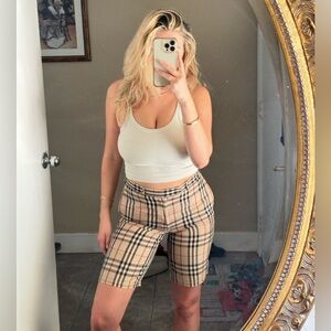 Authentic Burberry Vintage Beige Checkered Women's Shorts